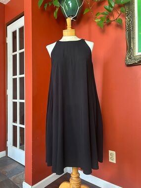 American Apparel Women's Black Sleeveless Midi Swing Dress - Sleek A-Line Design